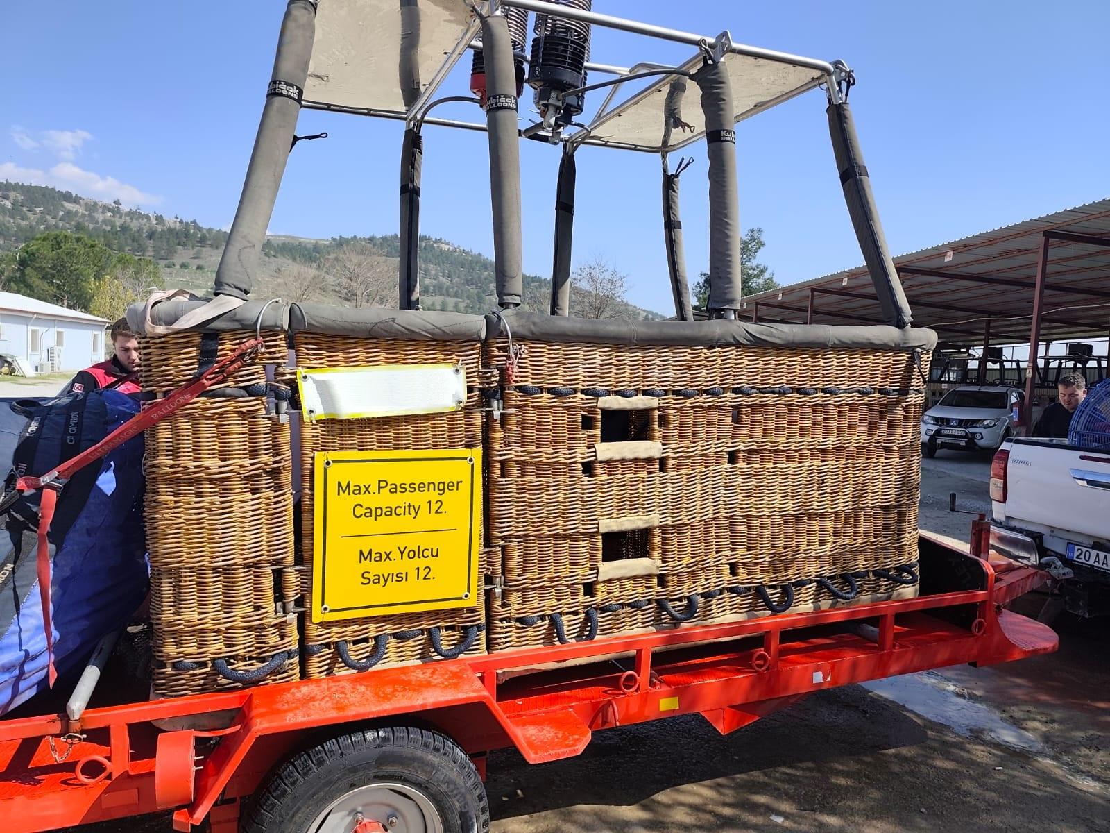 Kubicek K50TT with door